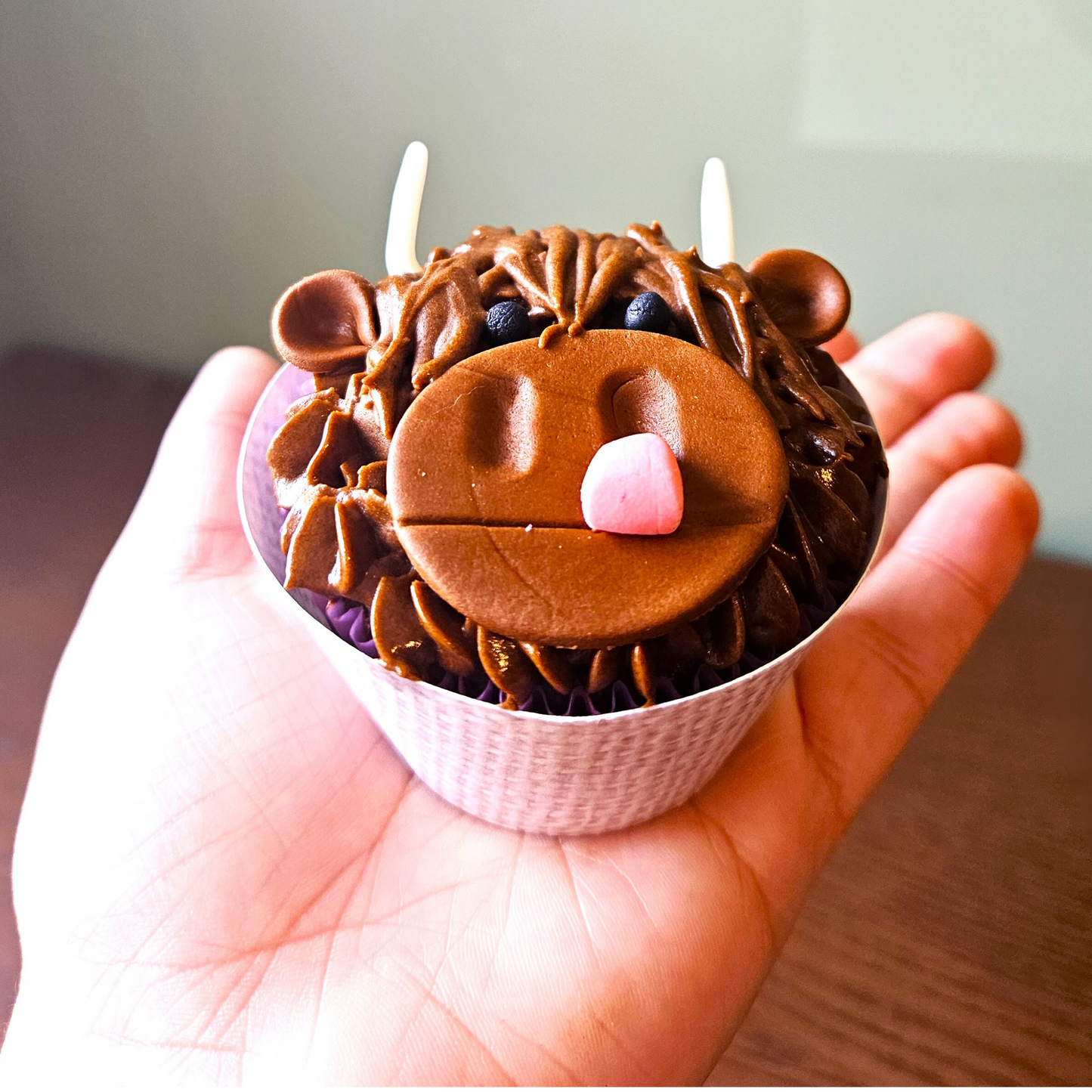 Black and White Stripe Cupcake Wrappers